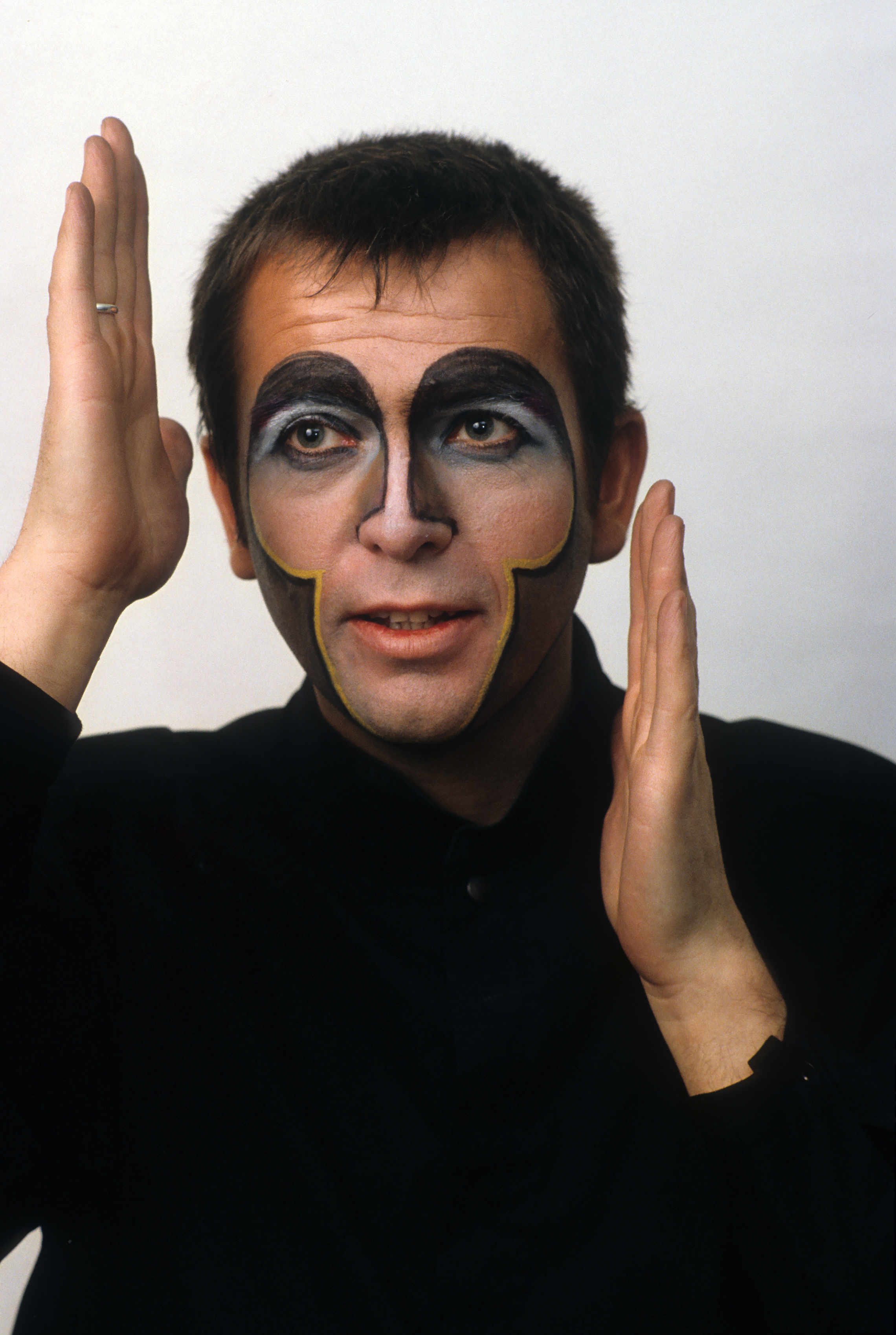 Peter Gabriel | Academy of Achievement

